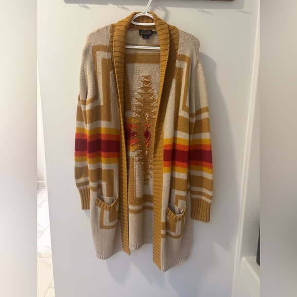 Pendleton Harding Cardigan - Picture 4 of 5